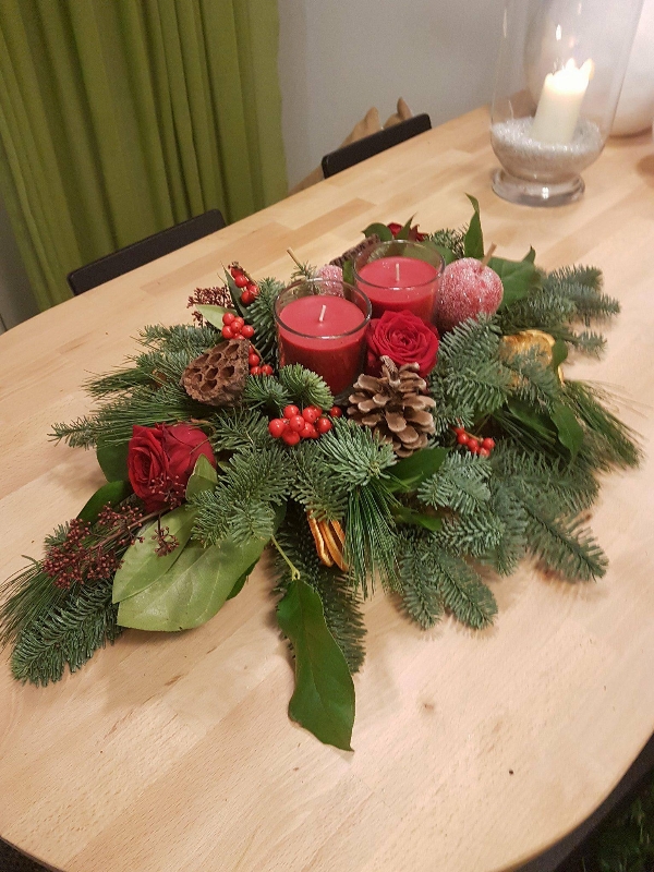 Long Low Centre piece