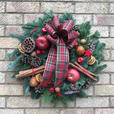 Christmas Door Wreath 1 – buy online or call 0191 384 2160