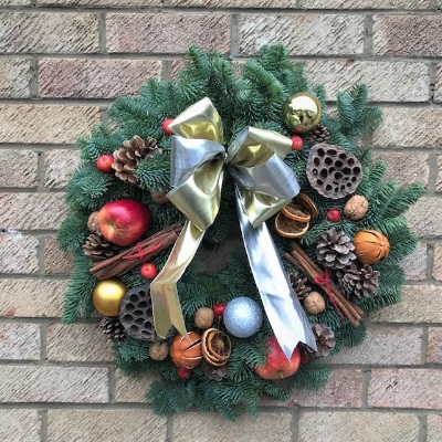 Christmas Door Wreath 3