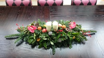 Large Festive Candle Arrangement